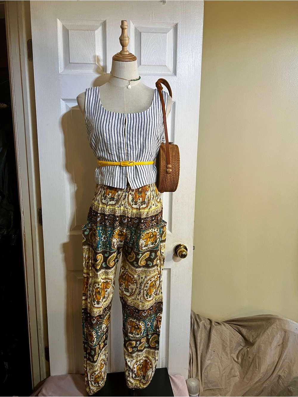 Thailand‎ Wms Cotton Smocked Pullon Balloon Boho Harem Ethnic Elephant Pants S/M
